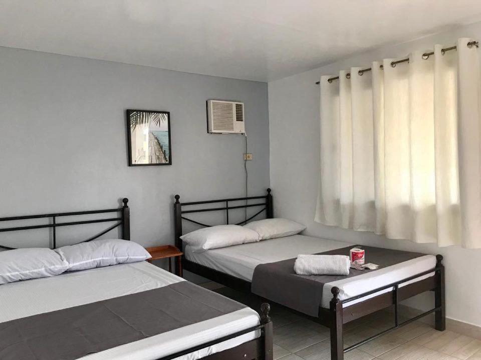 Marion Roos Hotel Puerto Galera Eksteriør billede