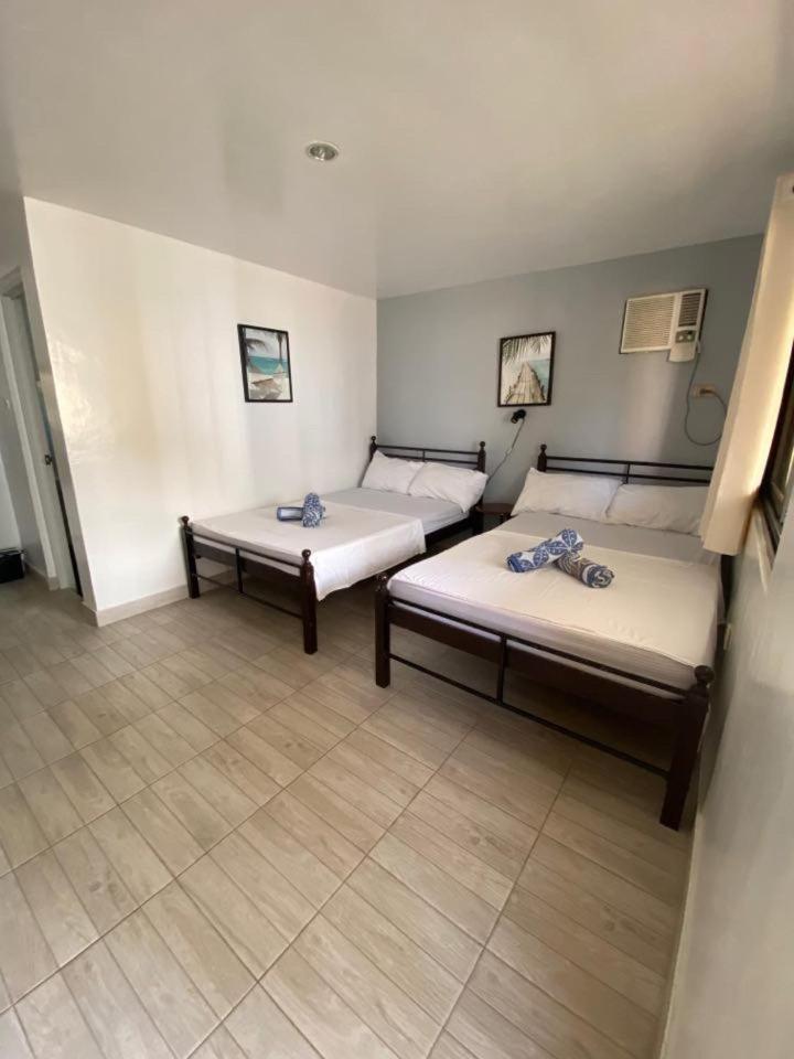 Marion Roos Hotel Puerto Galera Eksteriør billede